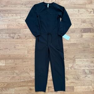 Lululemon NWT WovenAir zippered jumpsuit, size 4